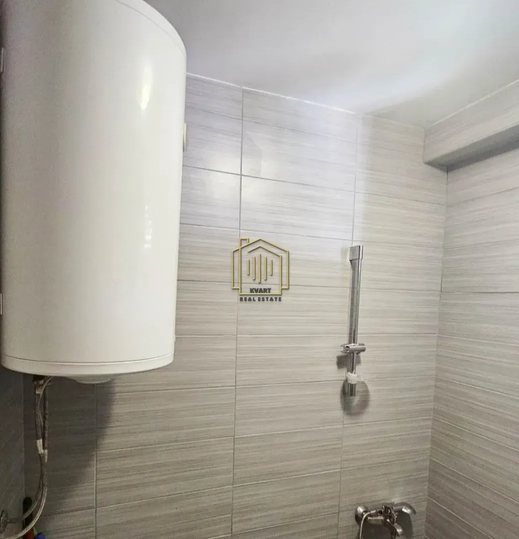 Izdavanje, dvosoban stan, 70m², Podgorica, Crna Gora