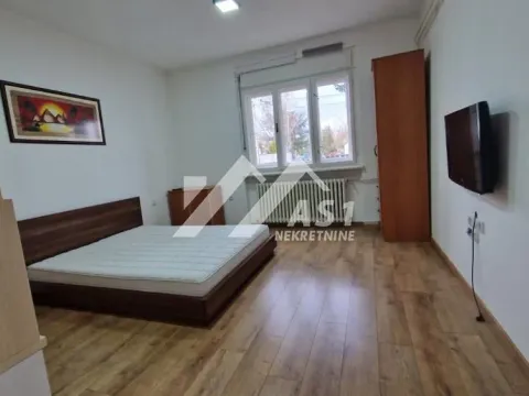 Rent, house, 83m², Avijatičarsko naselje, Novi Sad Sve Podlokacije - image 5
