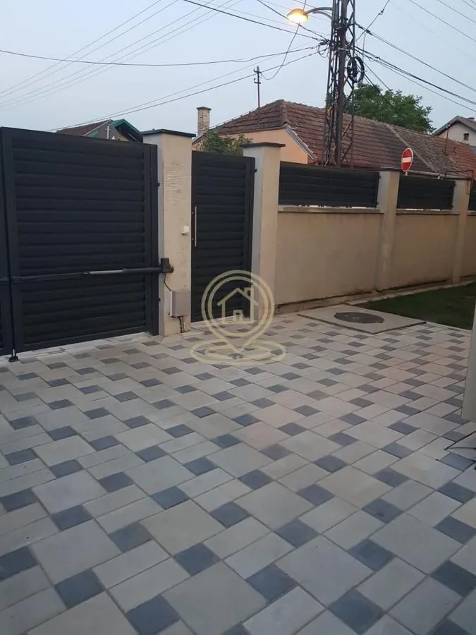Prodaja, kuća, 235m², Telep, Novi Sad Sve Podlokacije