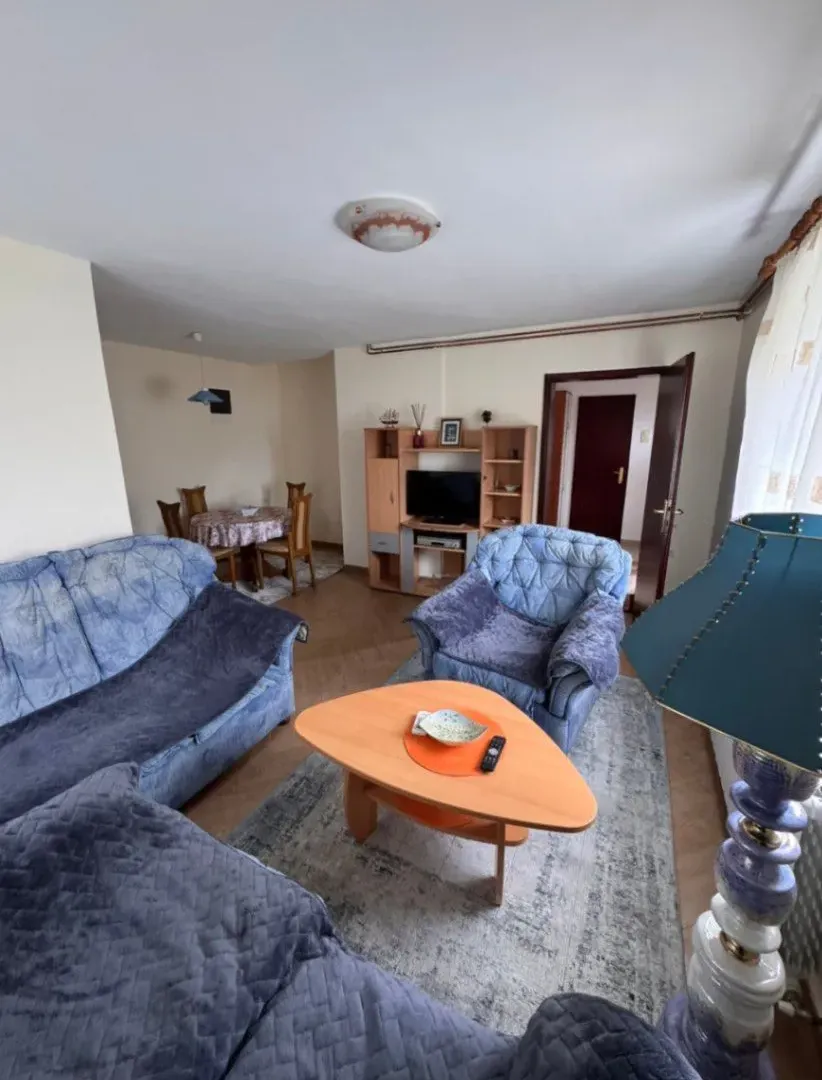 Izdavanje, jednosoban stan, 45m², Dobrota, Kotor