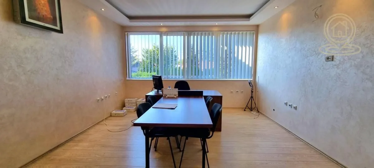 Rent, office space, 600m², Crveni Krst, Niš