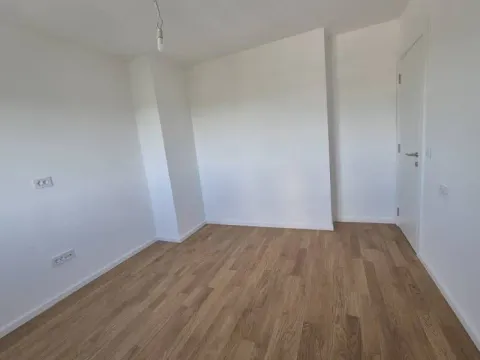 Prodaja, trosoban stan, 71m², Hala Pionir, Palilula Sve Podlokacije - image 10