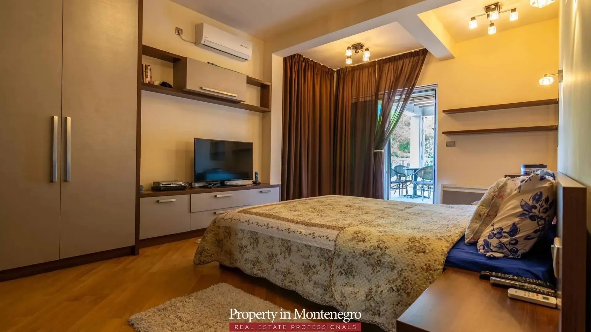 Prodaja, kuća, 267m², Mrčevac, Tivat