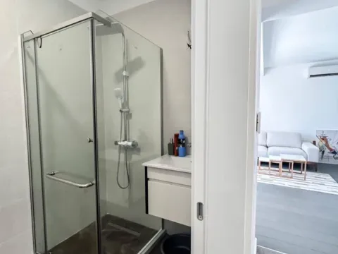 Rent, two bedroom apartment, 72m², Donja Lastva, Tivat - image 5