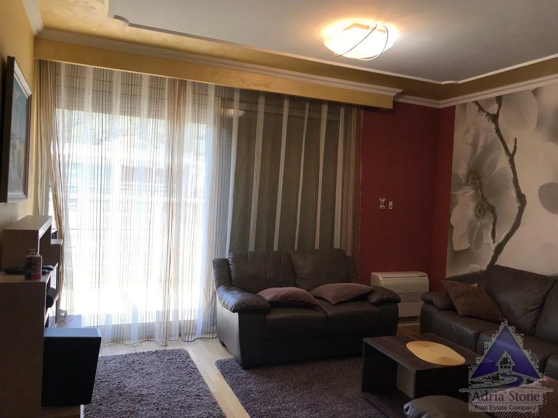 Rent, one bedroom apartment, 55m², Rozino, Budva