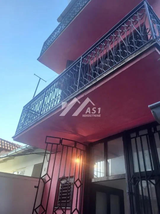 Sale, house, 100m², Podbara, Novi Sad Sve Podlokacije
