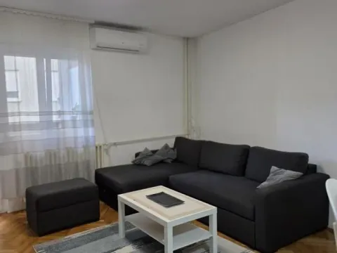 Izdavanje, dvosoban stan, 55m², Bulevar Oslobodjenja, Novi Sad Sve Podlokacije - image 3