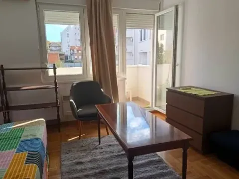 Izdavanje, dvosoban stan, 38m², Mirijevo 1, Mirijevo Sve Podlokacije
