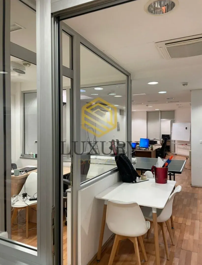 Rent, office space, 160m², Preko Morače, Podgorica