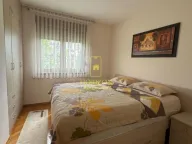 Rent, three bedroom apartment, 85m², Blok 6, Podgorica - image 2