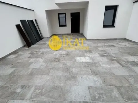 Sale, two bedroom apartment, 60m², Kluz, Zvezdara Sve Podlokacije - image 13