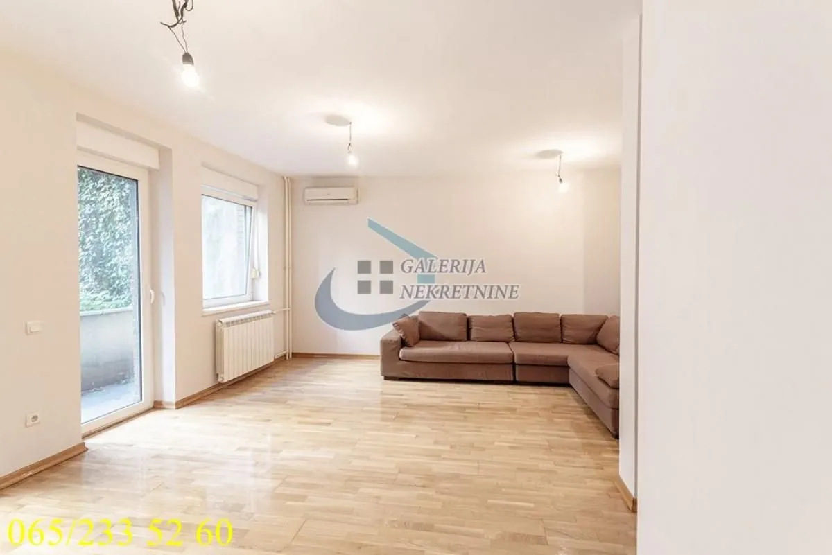 Sale, two bedroom apartment, 74m², Vračar Hram, Vračar Sve Podlokacije