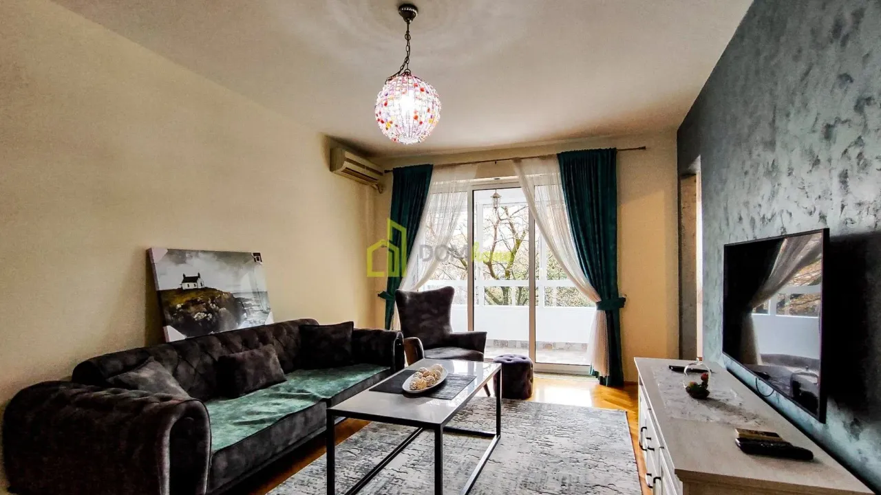 Izdavanje, jednosoban stan, 62m², Preko Morače, Podgorica