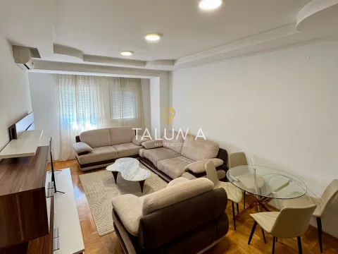 Rent, one bedroom apartment, 52m², City Kvart, Podgorica - image 8
