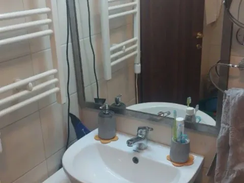 Izdavanje, dvosoban stan, 70m², Stari Aerodrom, Podgorica - image 12