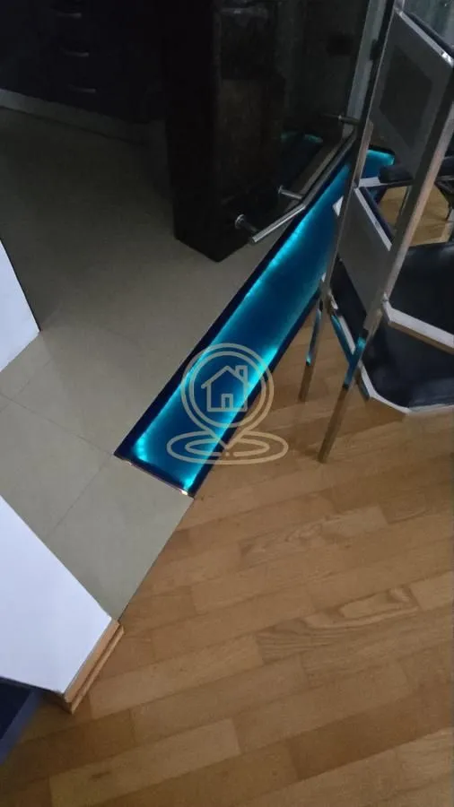 Izdavanje, dvosoban stan, 54m², Stari Grad, Beograd