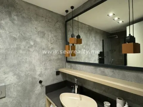 Izdavanje, jednosoban stan, 68m², Seljanovo, Tivat - image 19