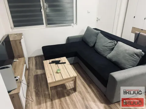 Sale, studio apartment, 22m², Adice, Novi Sad Sve Podlokacije - image 2