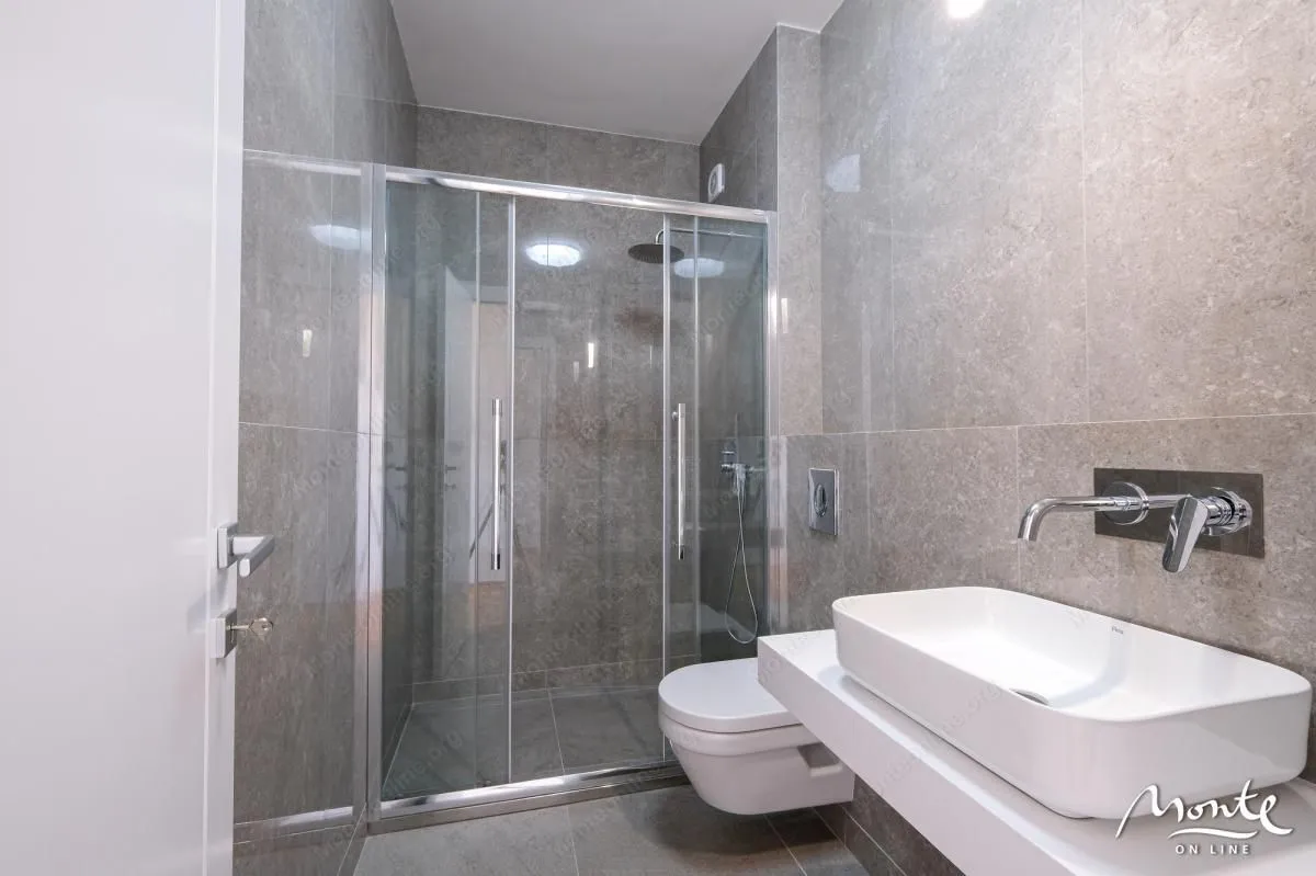 Sale, house, 220m², Reževići, Budva