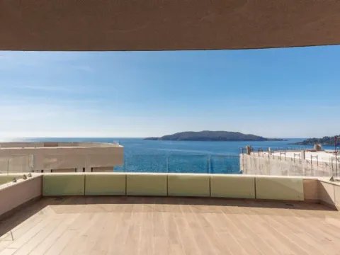 Sale, one bedroom apartment, 77m², Bečići, Budva - image 13