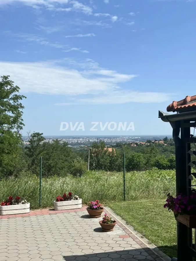 Prodaja, kuća, 150m², Sremska Kamenica, Petrovaradin