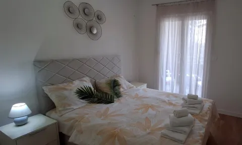 Rent, one bedroom apartment, 47m², Central Point, Podgorica - image 9