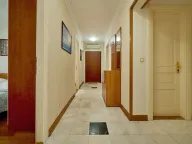 Prodaja, trosoban stan, 87m2, Sveti Stefan, Budva