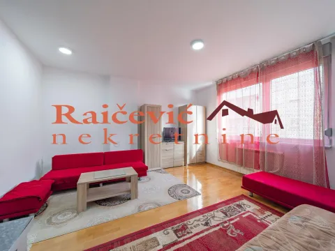 Rent, one bedroom apartment, 32m², Kluz, Zvezdara Sve Podlokacije - image 5