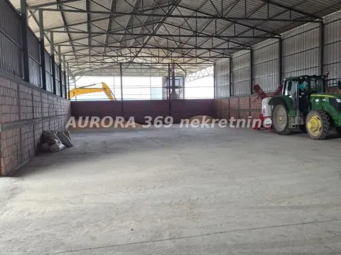 Rent, office space, 1000m², Irig, Srbija - image 2