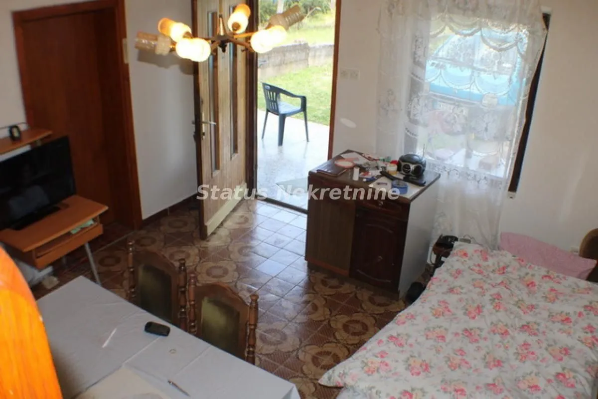 Prodaja, kuća, 54m², Rakovac, Novi Sad Sve Podlokacije