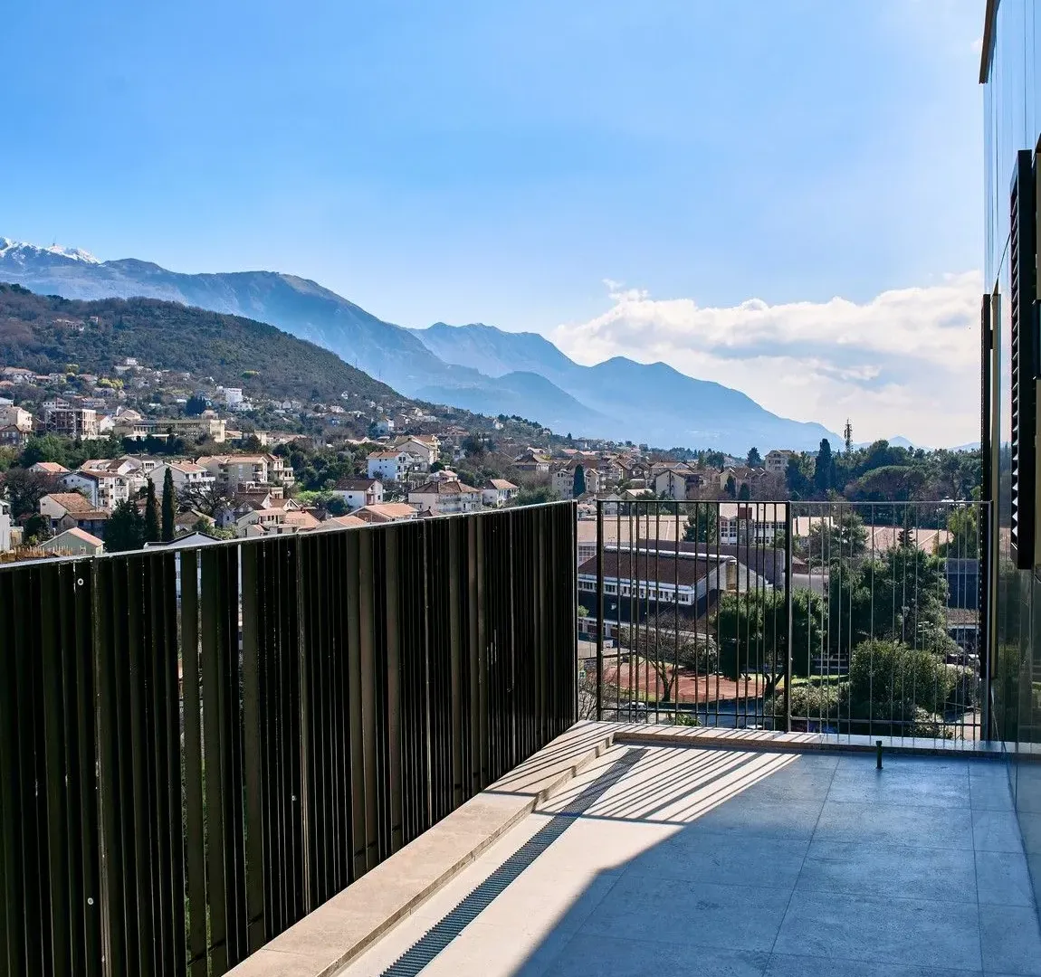 Prodaja, dvosoban stan, 102m², Porto Montenegro, Tivat