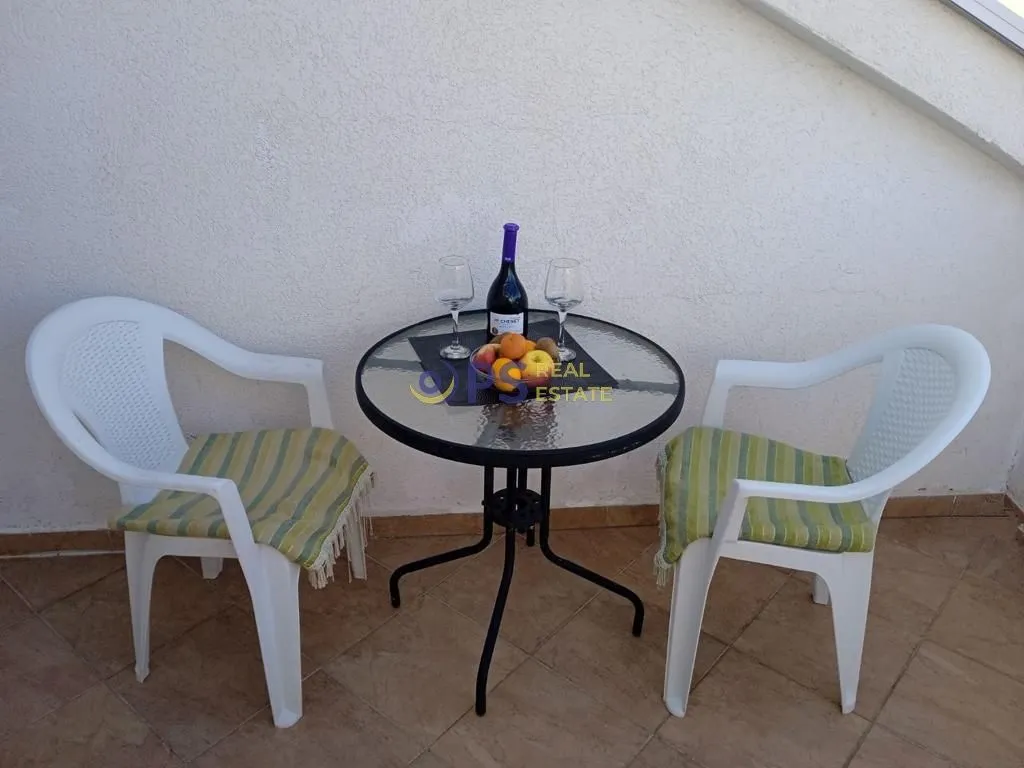 Prodaja, trosoban stan, 100m², Bar, Crna Gora