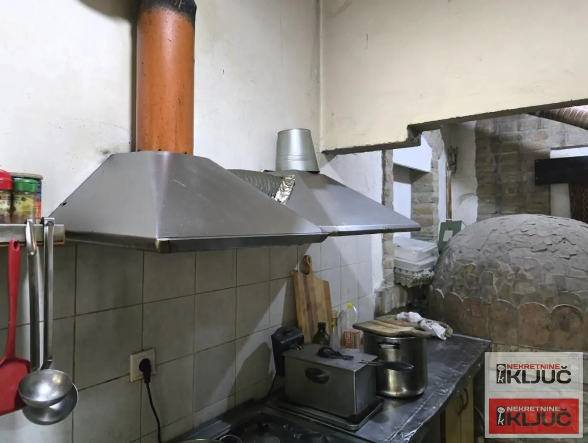 Rent, hospitality venue, 100m², Centar, Novi Sad