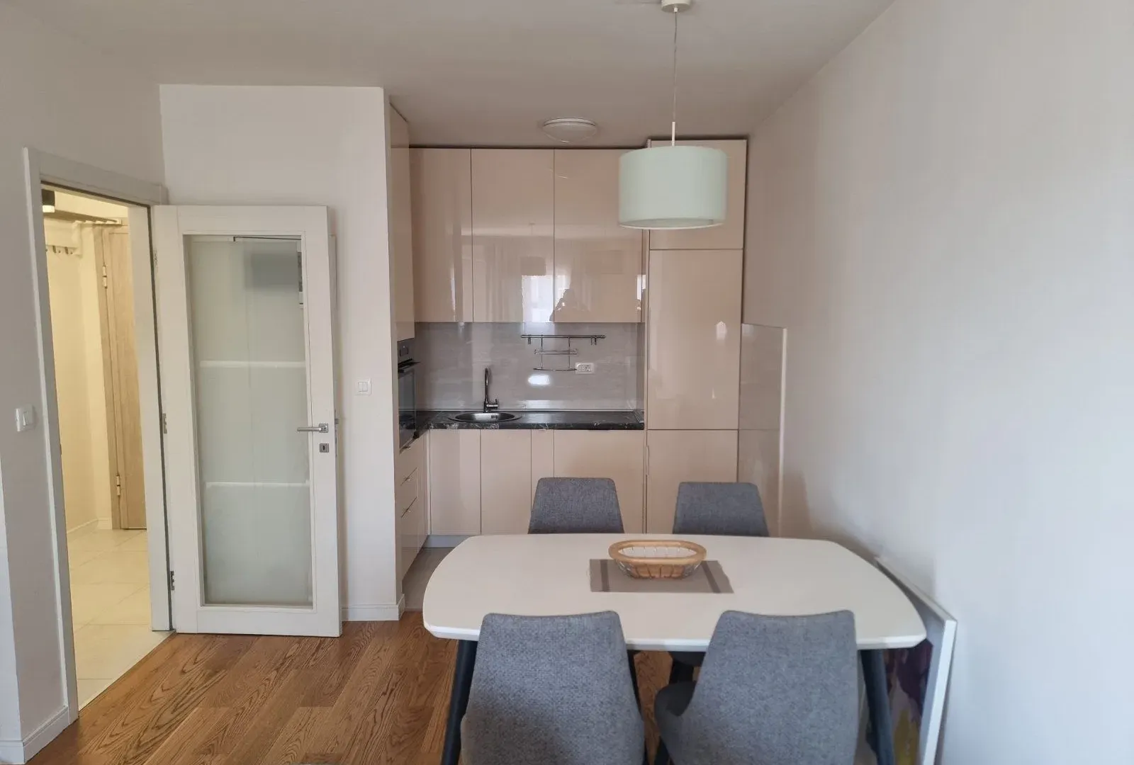 Rent, apartment, 50m², Central Point, Podgorica