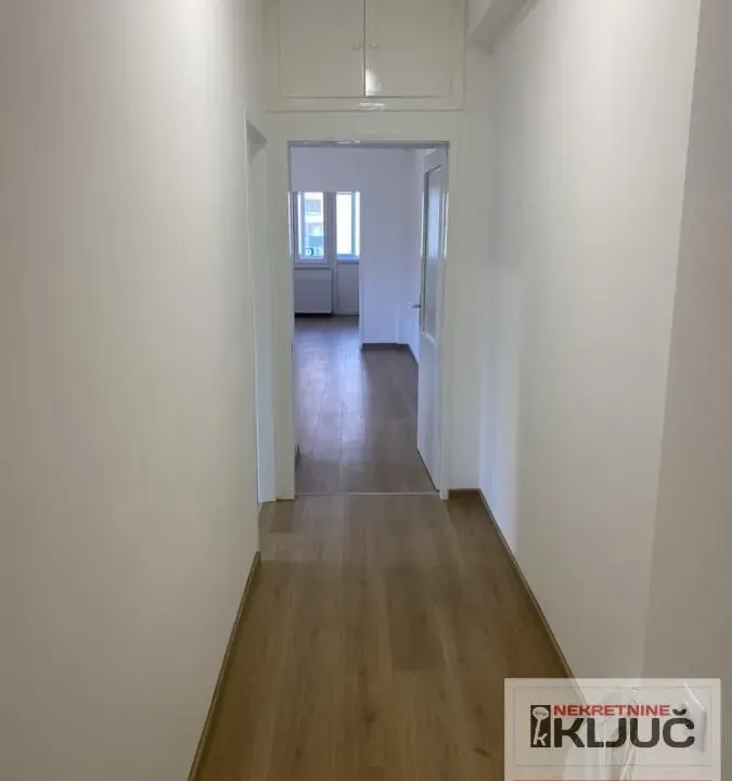 Prodaja, dvosoban stan, 52m², Spens, Novi Sad Sve Podlokacije