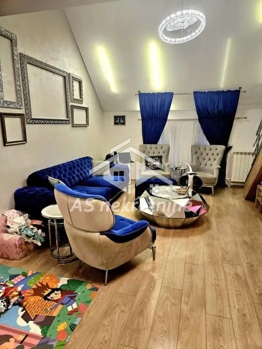 Izdavanje, trosoban stan, 80m², Bogoslovija, Palilula Sve Podlokacije