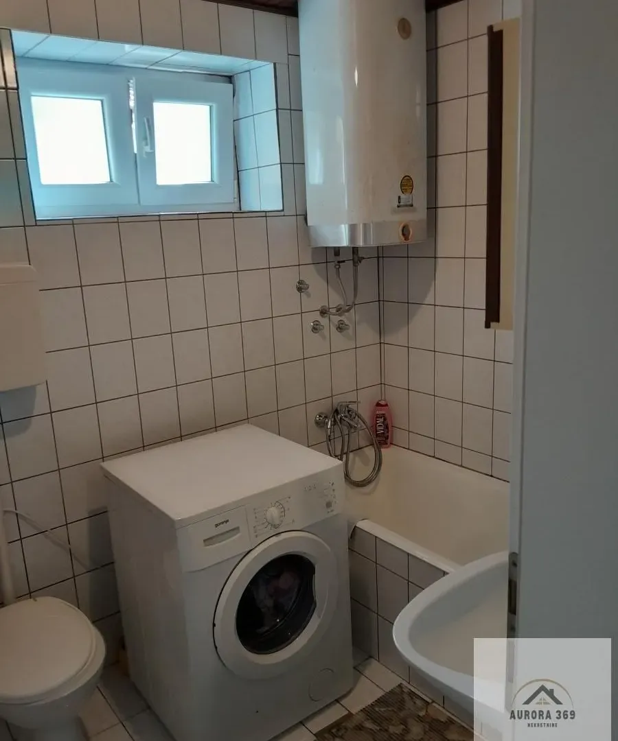 Prodaja, kuća, 106m², Veternik, Novi Sad Sve Podlokacije