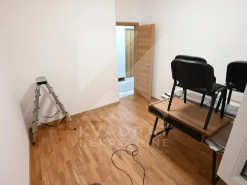 Izdavanje, dvosoban stan, 62m², Zabjelo, Podgorica - image 10