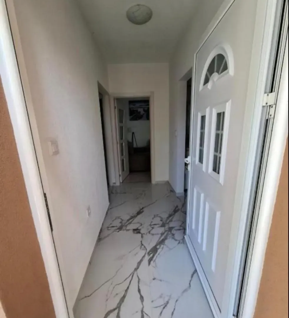 Rent, two bedroom apartment, 75m², Radanovići, Kotor