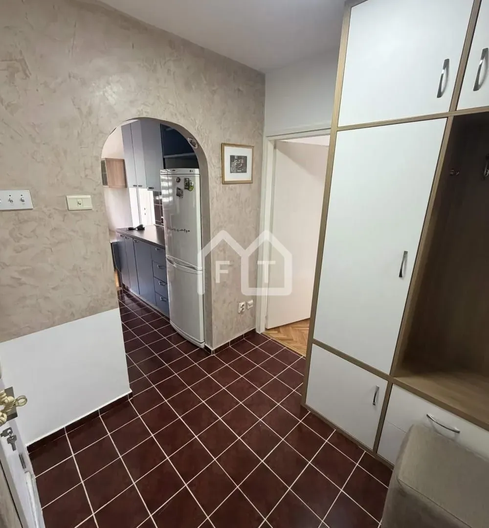 Rent, two bedroom apartment, 45m², Kanarevo Brdo, Beograd