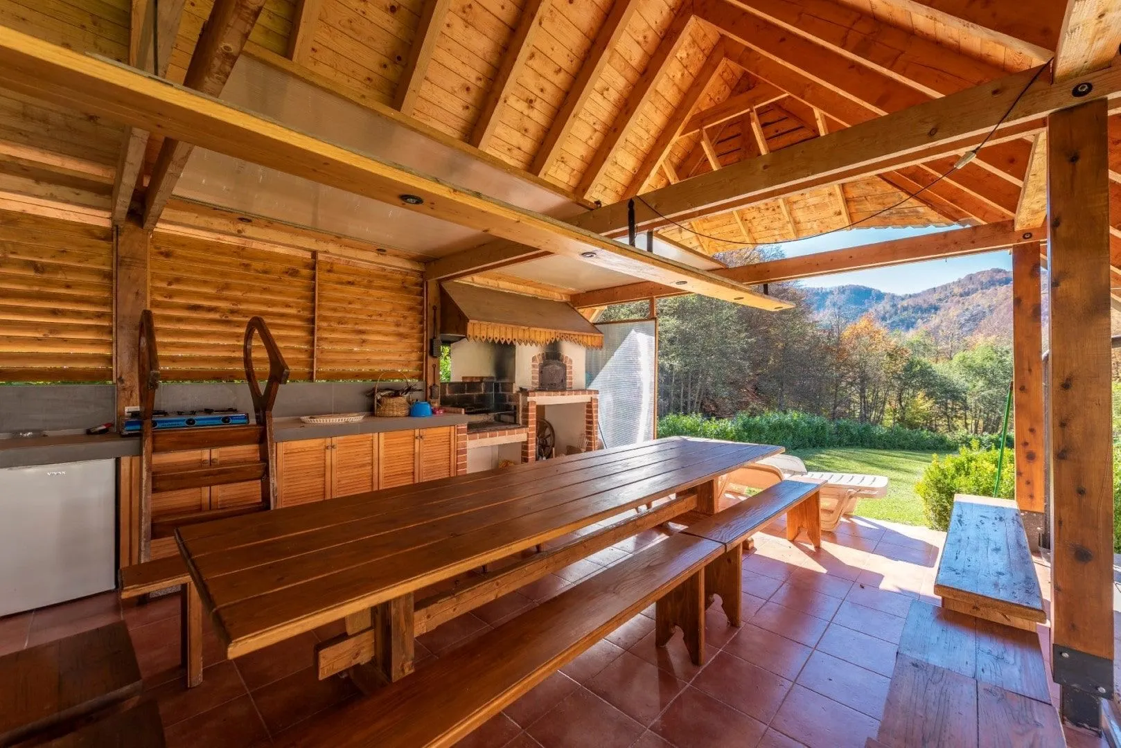 Sale, house, 550m², Podgorica, Crna Gora