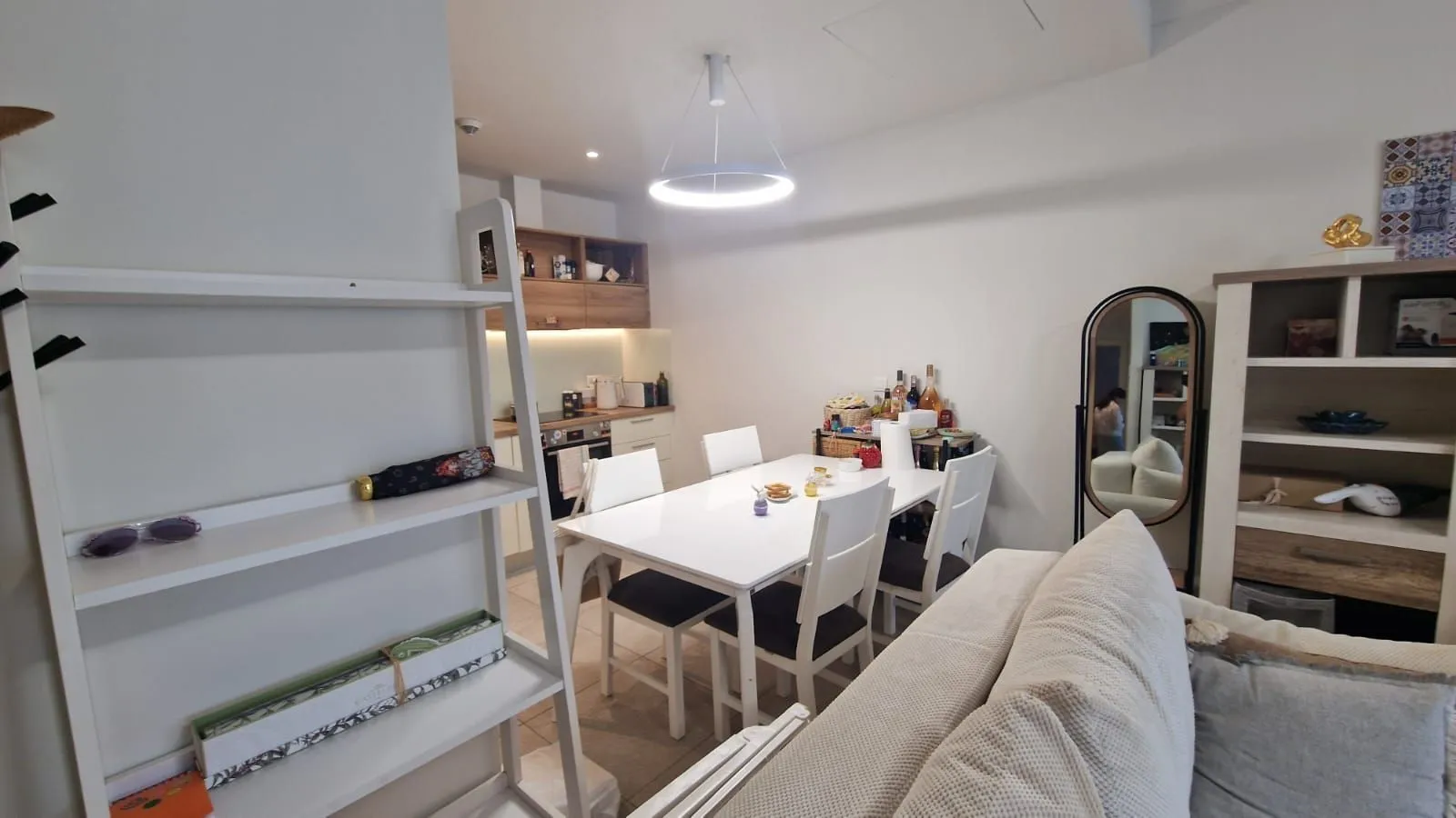 Prodaja, dvosoban stan, 101m², Luštica, Tivat