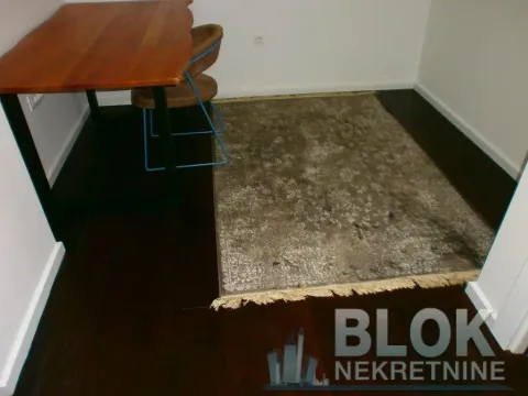 Izdavanje, četvorosoban stan, 150m², Preko Morače, Podgorica - image 15