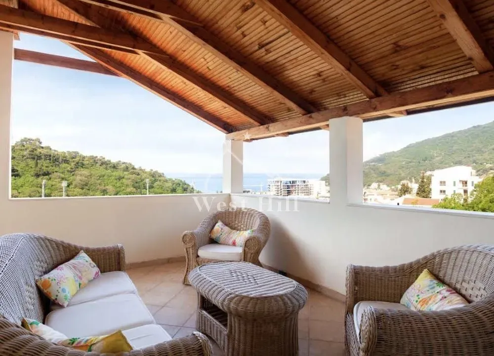 Sale, one bedroom apartment, 69m², Petrovac, Budva