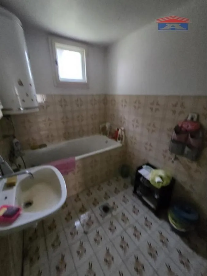 Prodaja, kuća, 124m², Kać, Novi Sad Sve Podlokacije