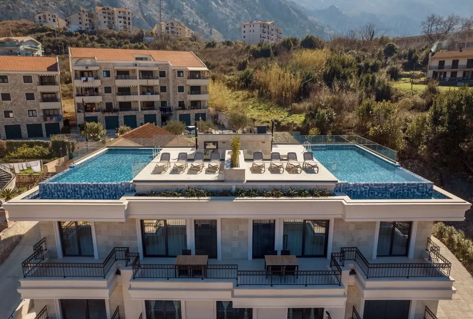 Prodaja, trosoban stan, 85m², Dobrota, Kotor