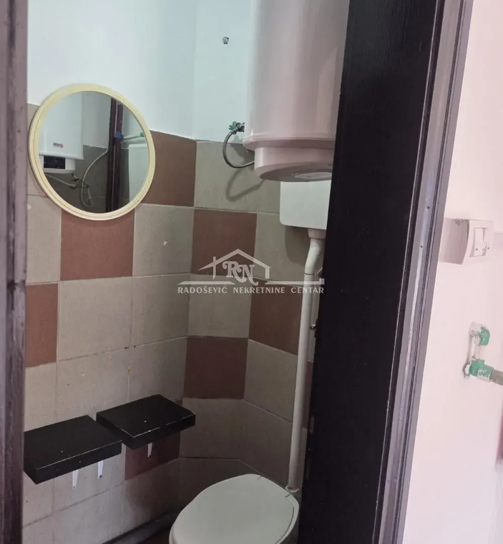 Prodaja, jednosoban stan, 98m², Trošarina, Voždovac Sve Podlokacije