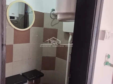 Prodaja, jednosoban stan, 98m², Trošarina, Voždovac Sve Podlokacije - image 9