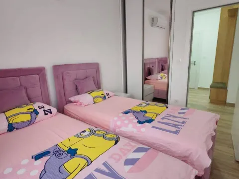 Rent, two bedroom apartment, 60m², Bečići, Budva - image 4