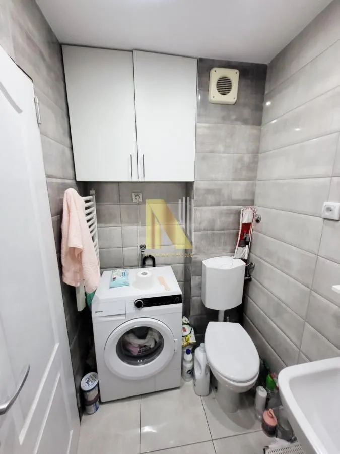 Prodaja, dvosoban stan, 39m², Nova Detelinara, Novi Sad Sve Podlokacije